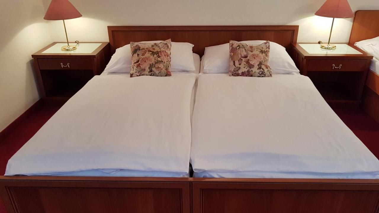 Eurohotel Карловы Вары Экстерьер фото