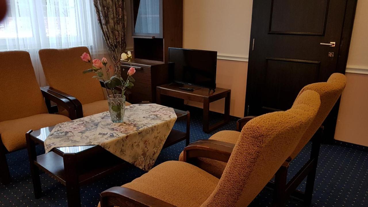 Eurohotel Карловы Вары Экстерьер фото
