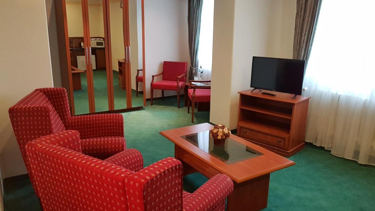Eurohotel Карловы Вары Экстерьер фото